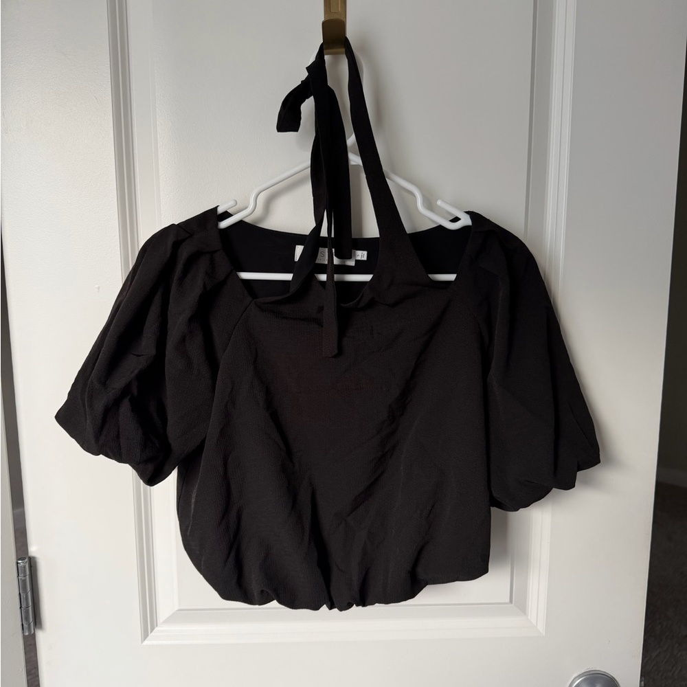 Astr Black Puff Sleeve Blouse